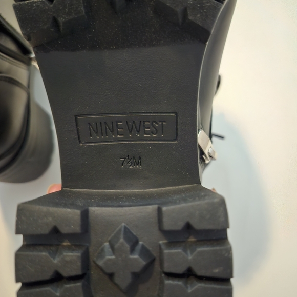 NWOT black boots - Picture 3 of 3